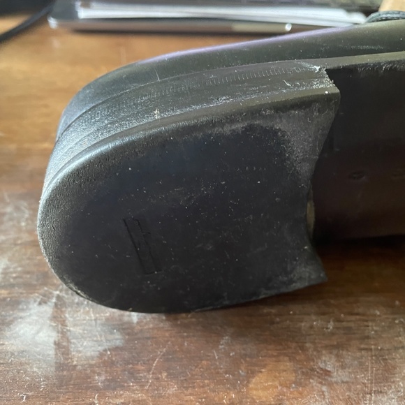 Gorgeous Salvatore Ferragamo loafers, very good condition main image 5